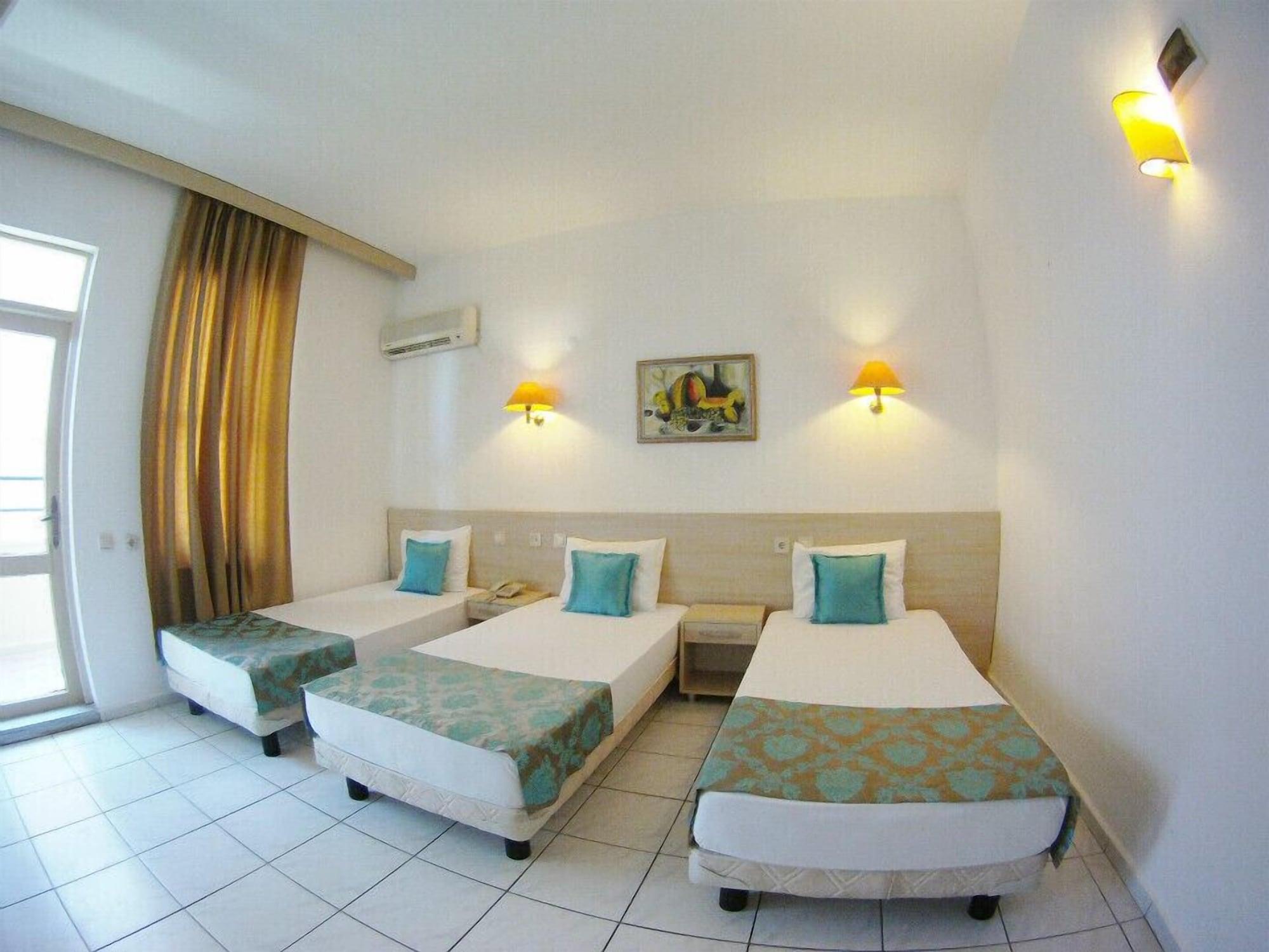 Kleopatra Carina Hotel Алания Экстерьер фото